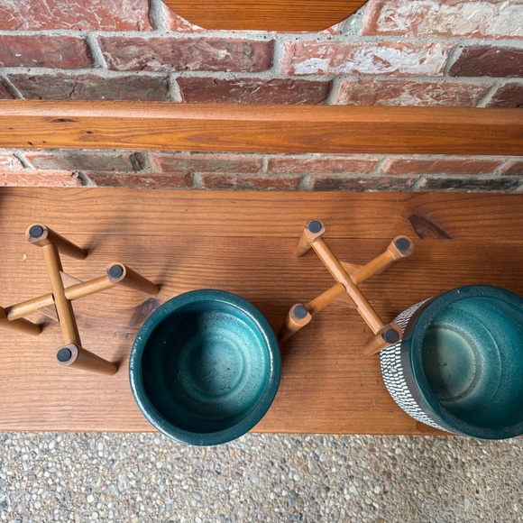 Planters - Picture 2 of 5